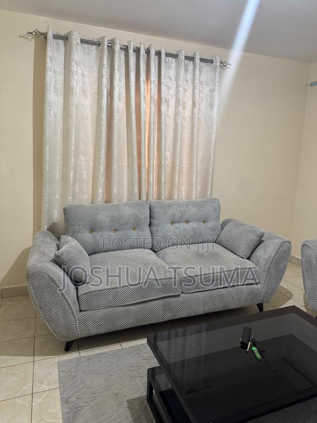5 Seater Sofa - thumbnail 4