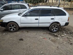 Toyota Corolla G-Touring 2003 White