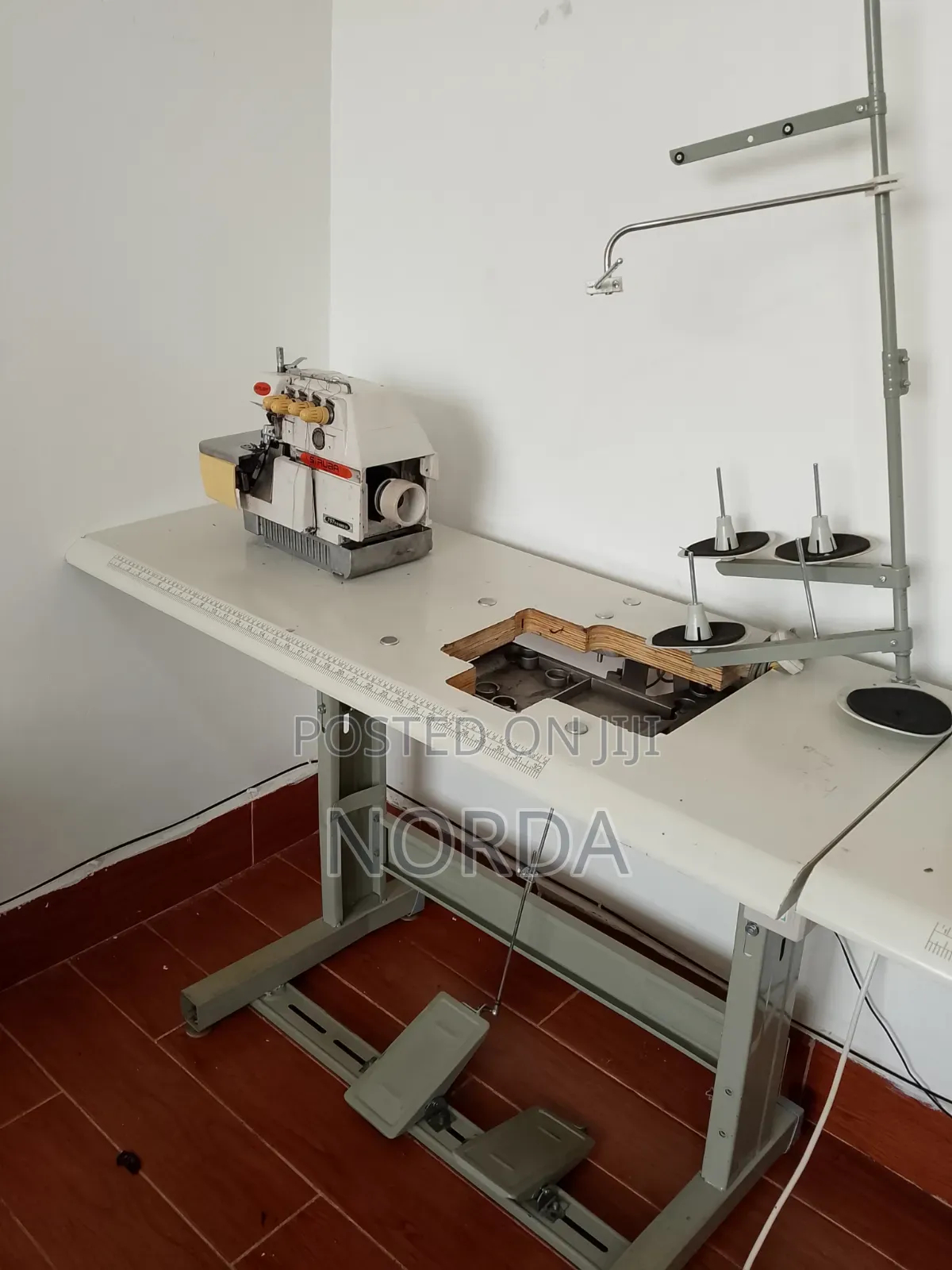 Selling the Sirubi 757 Industrial Overlock Sewing Machine