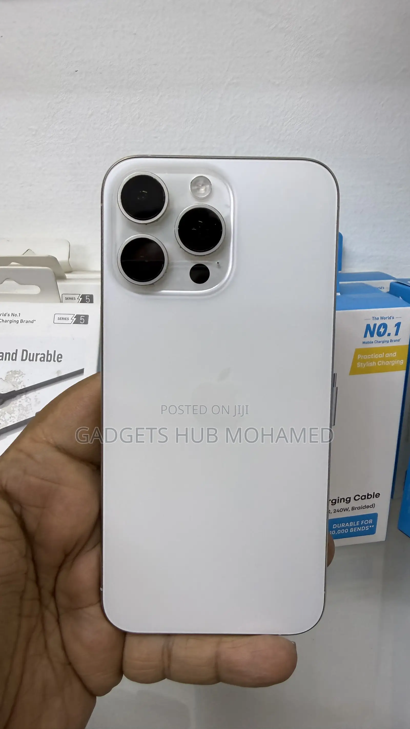 Apple iPhone 15 Pro Max 256 GB White