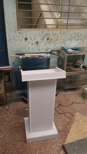 Wood Pulpitd