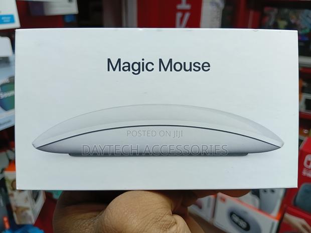 Apple Magic Mouse USB C A3204 MXK53ZA/A - White - thumbnail 2