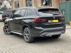 BMW X1 xDrive28i AWD 2016 Black