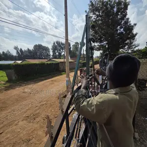 Electric Fence Installation