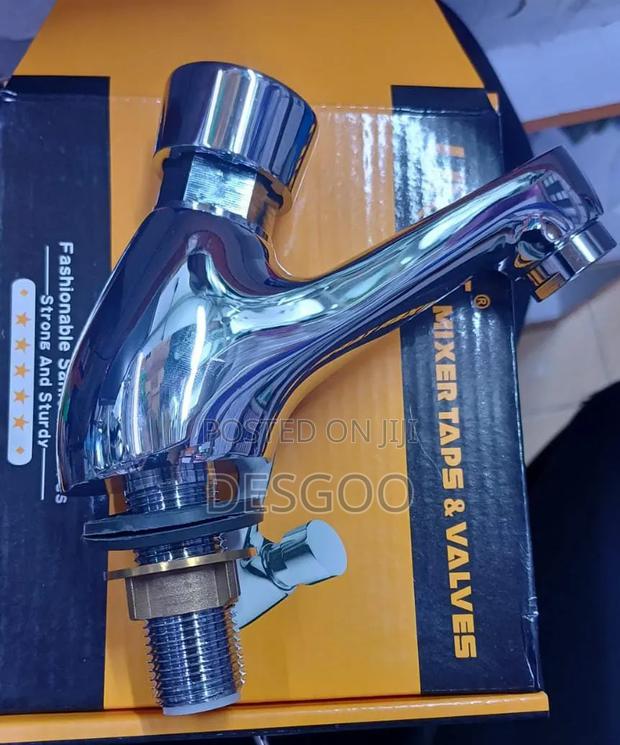 Delay Tap Self Closing - main view