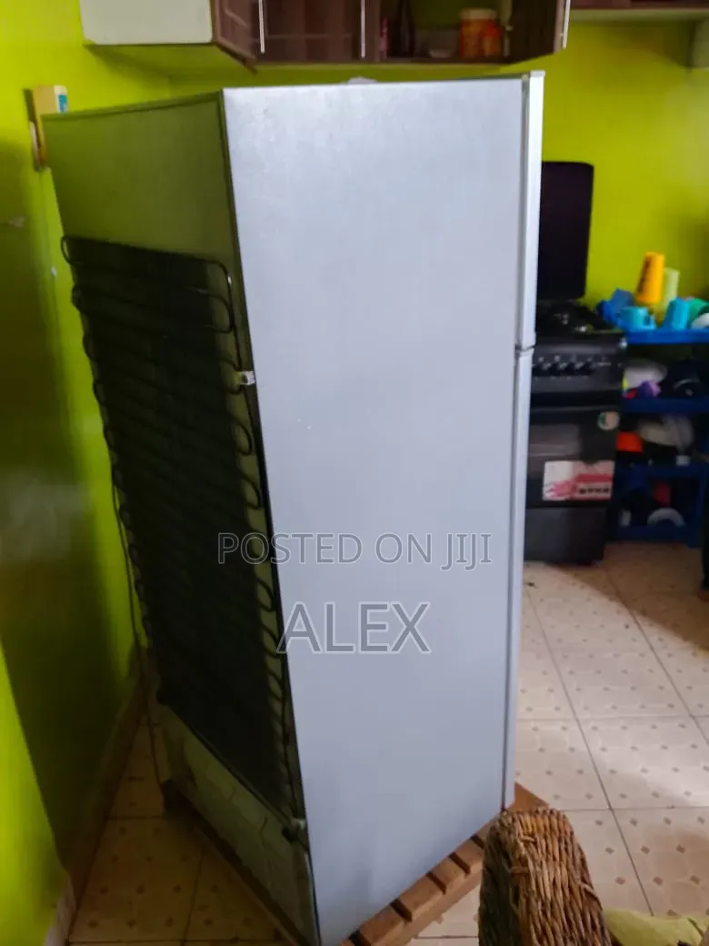 Fridge for Sell Not New but Still on Its New Condition and We Can Nego
