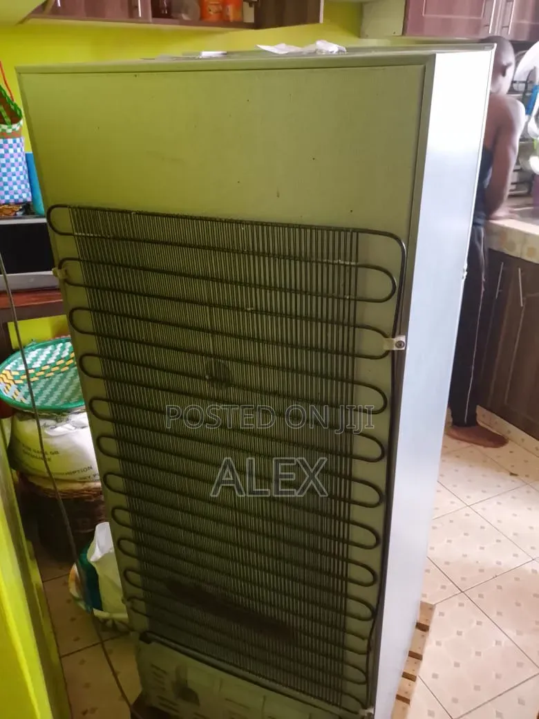 Fridge for Sell Not New but Still on Its New Condition and We Can Nego