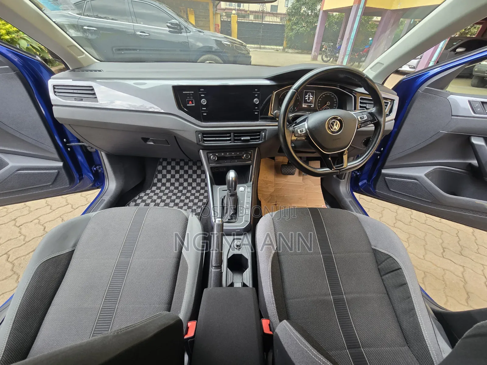 Volkswagen Polo 2018 Blue