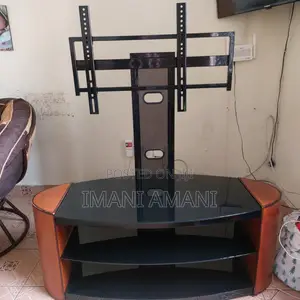 TV Stand 4 Yrs Old in Good Condition