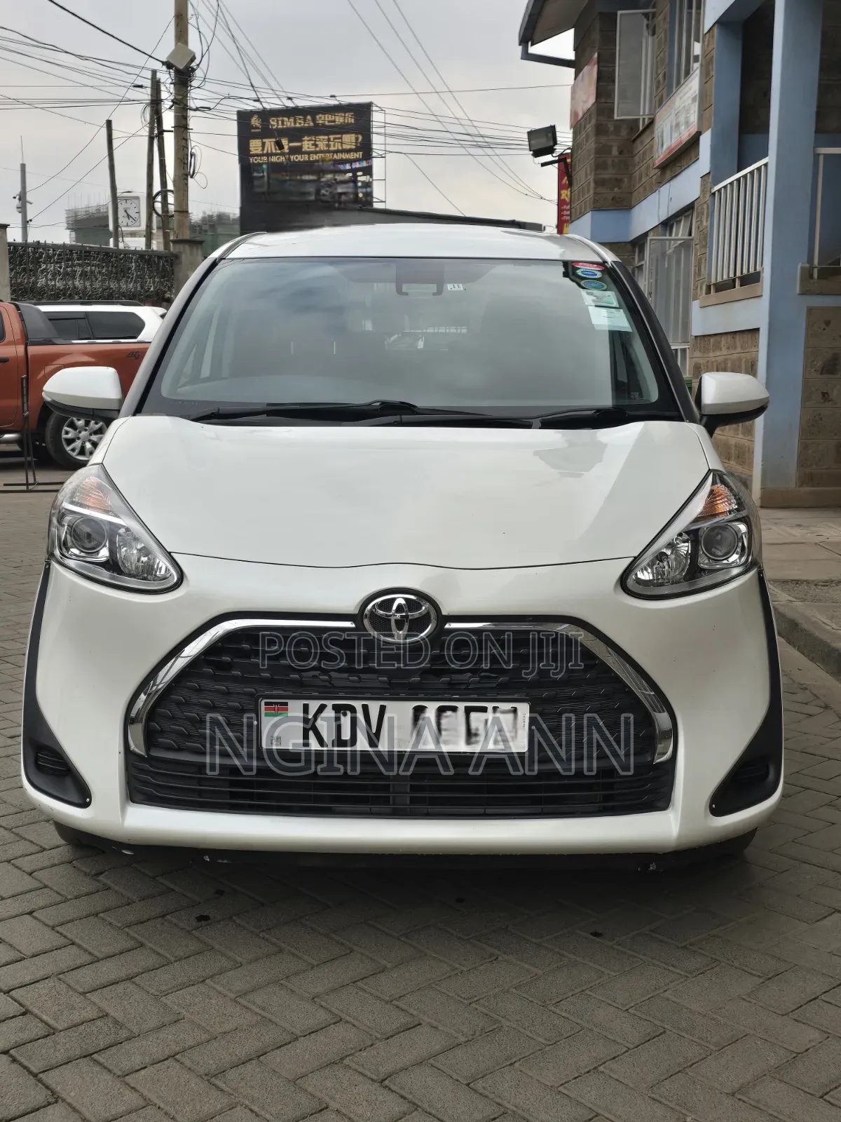 Toyota Sienta 2019 White