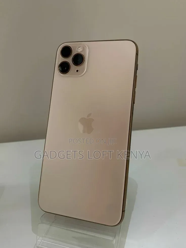 New Apple iPhone 11 Pro Max 256 GB Gold