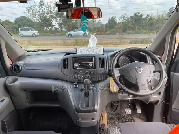Nissan NV200 2016 Grey - thumbnail 10
