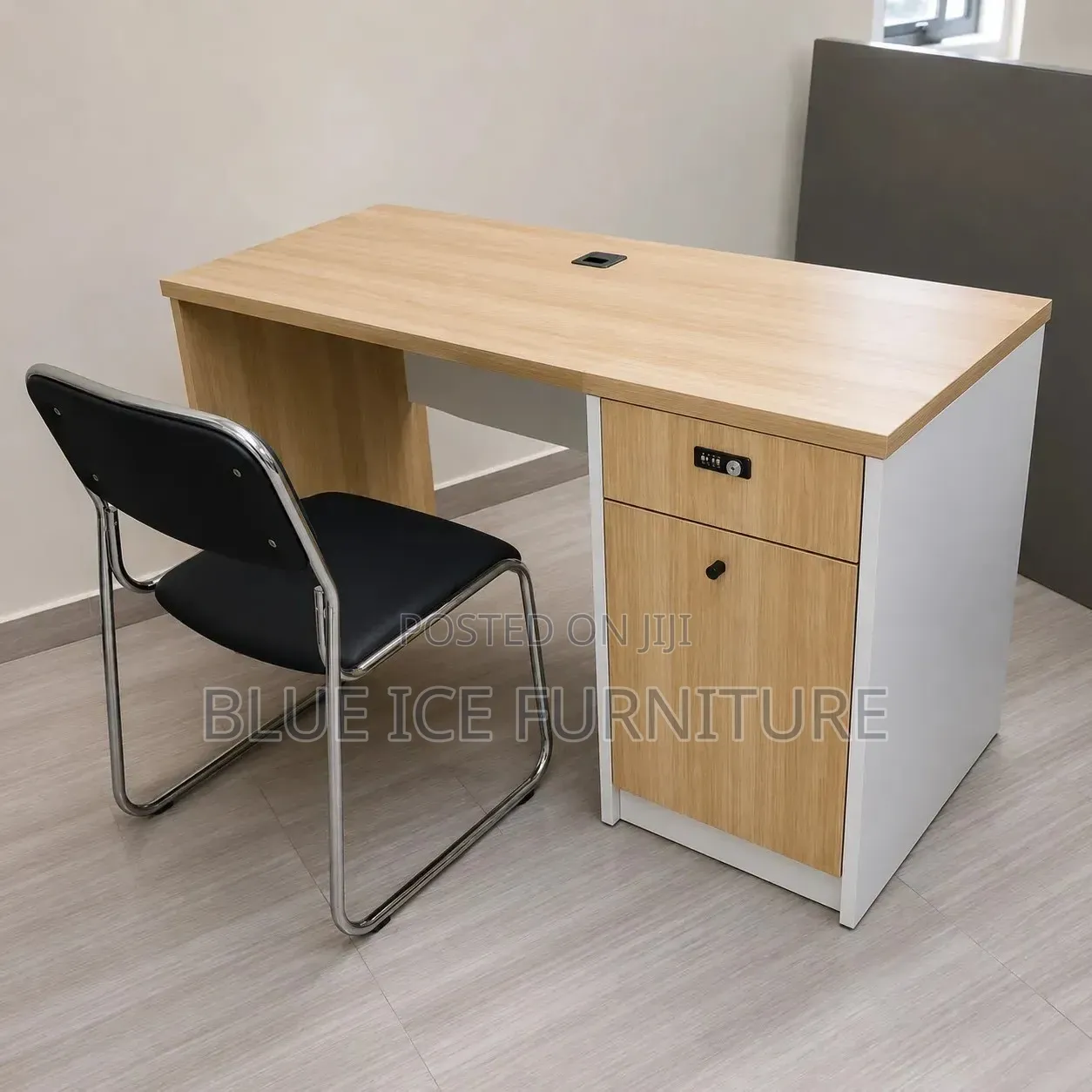 Durable Office Desk Set With Lockable Drawer and Metal Frame Chair