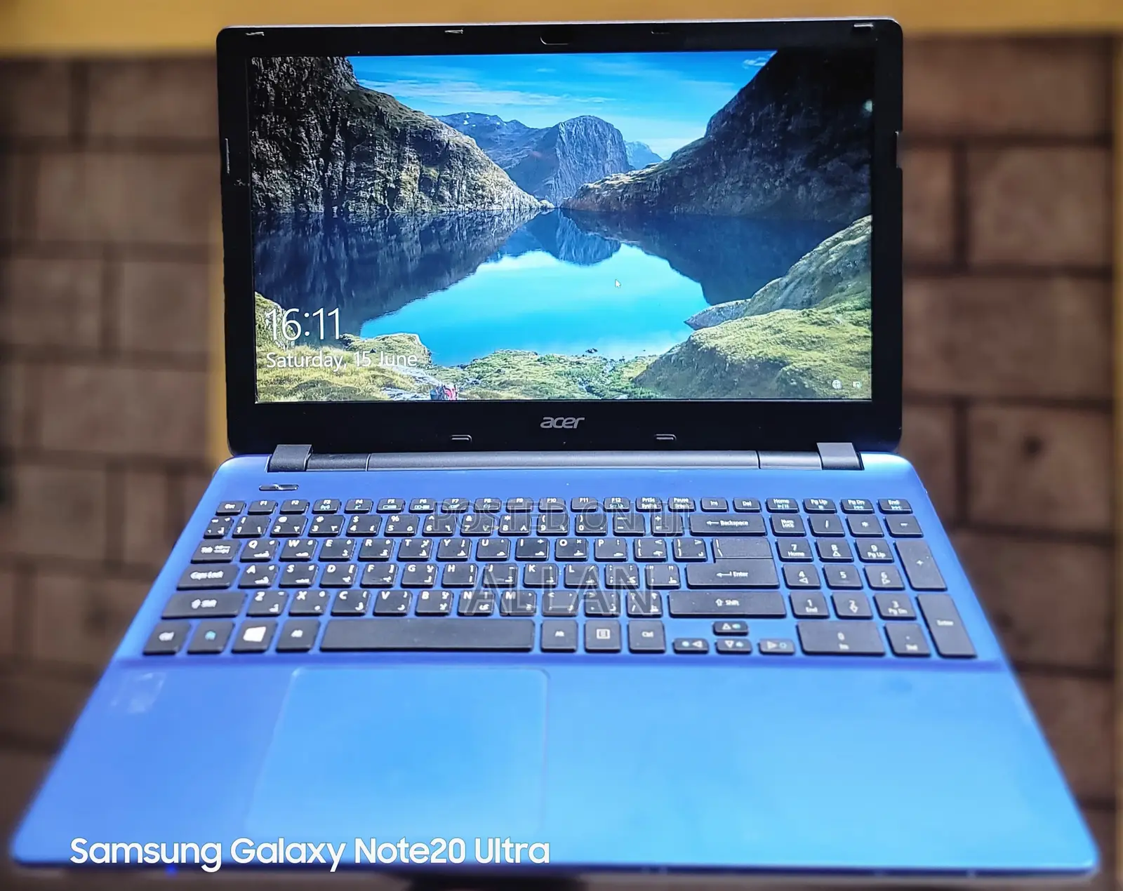 Laptop Acer 4GB Intel Core i5 HDD+SSD 500GB