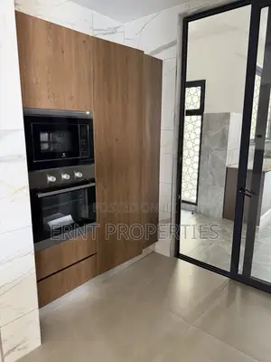 3bdrm Apartment in Riverside Drive for rent