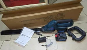 Cordless Hedge Trimmer