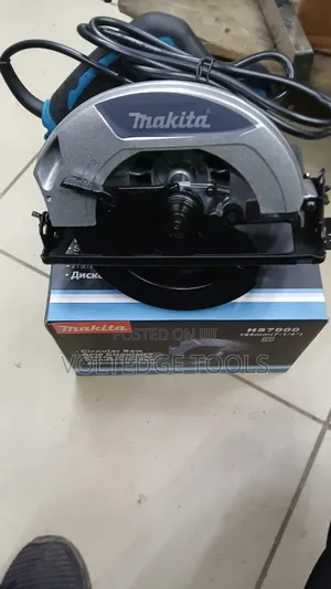 Makita Circular Saw HS7000