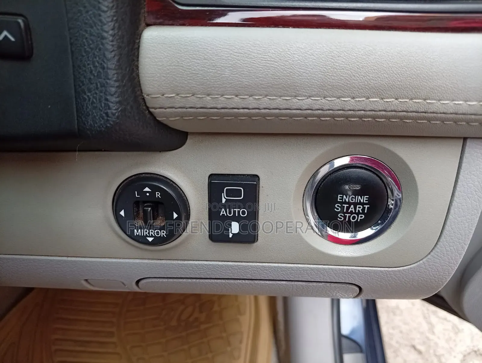 Toyota Crown 2012 Blue
