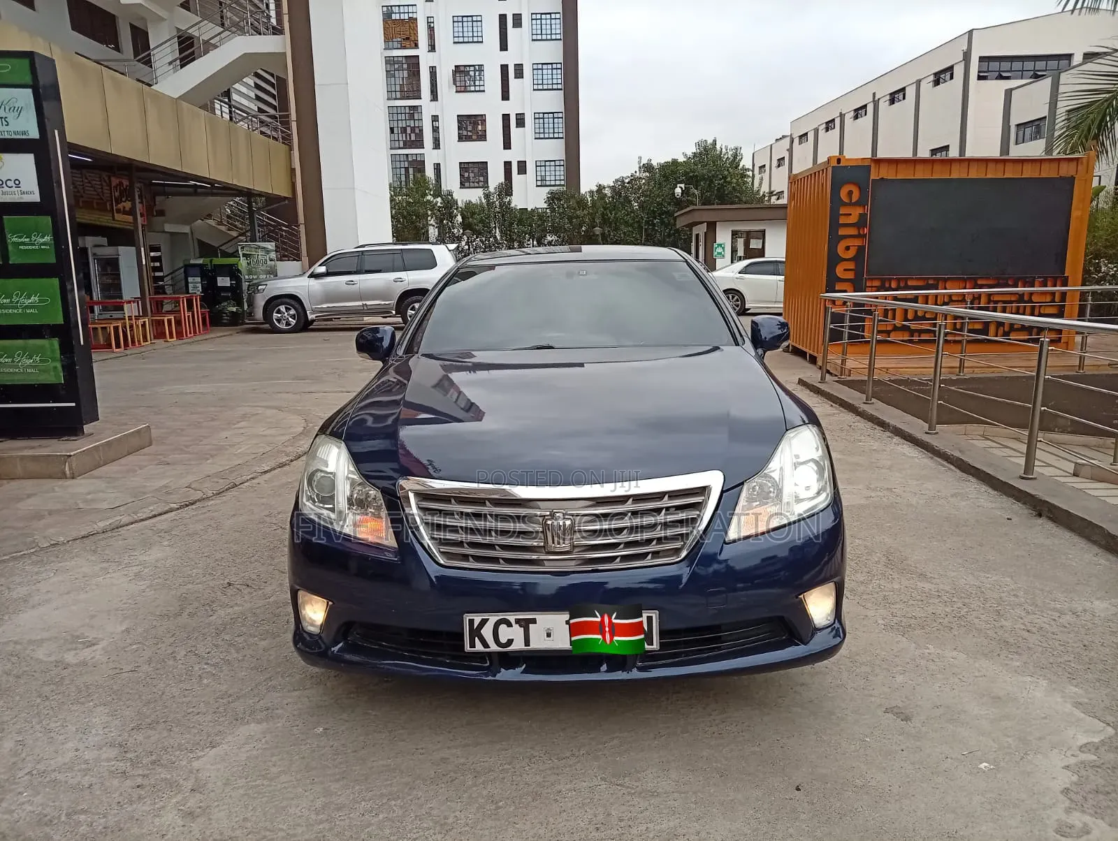 Toyota Crown 2012 Blue