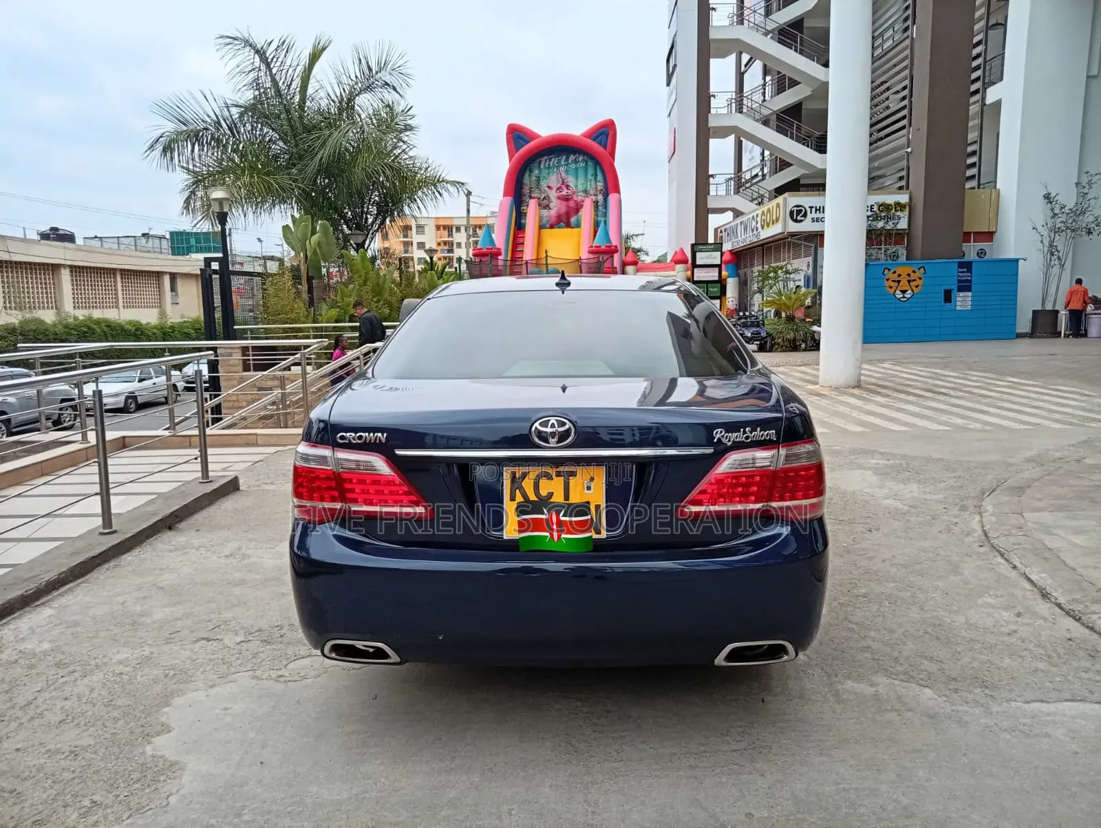 Toyota Crown 2012 Blue