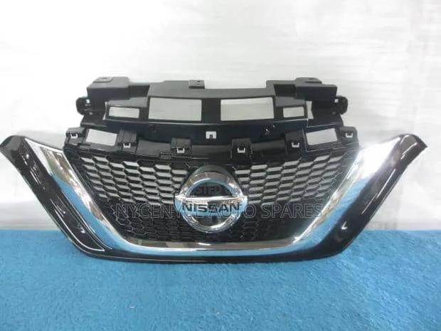 Nissan Note New Model Grill