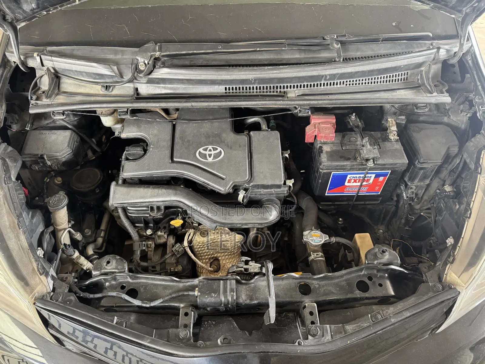 Toyota Vitz 1.0 FWD 5dr 2014 Black
