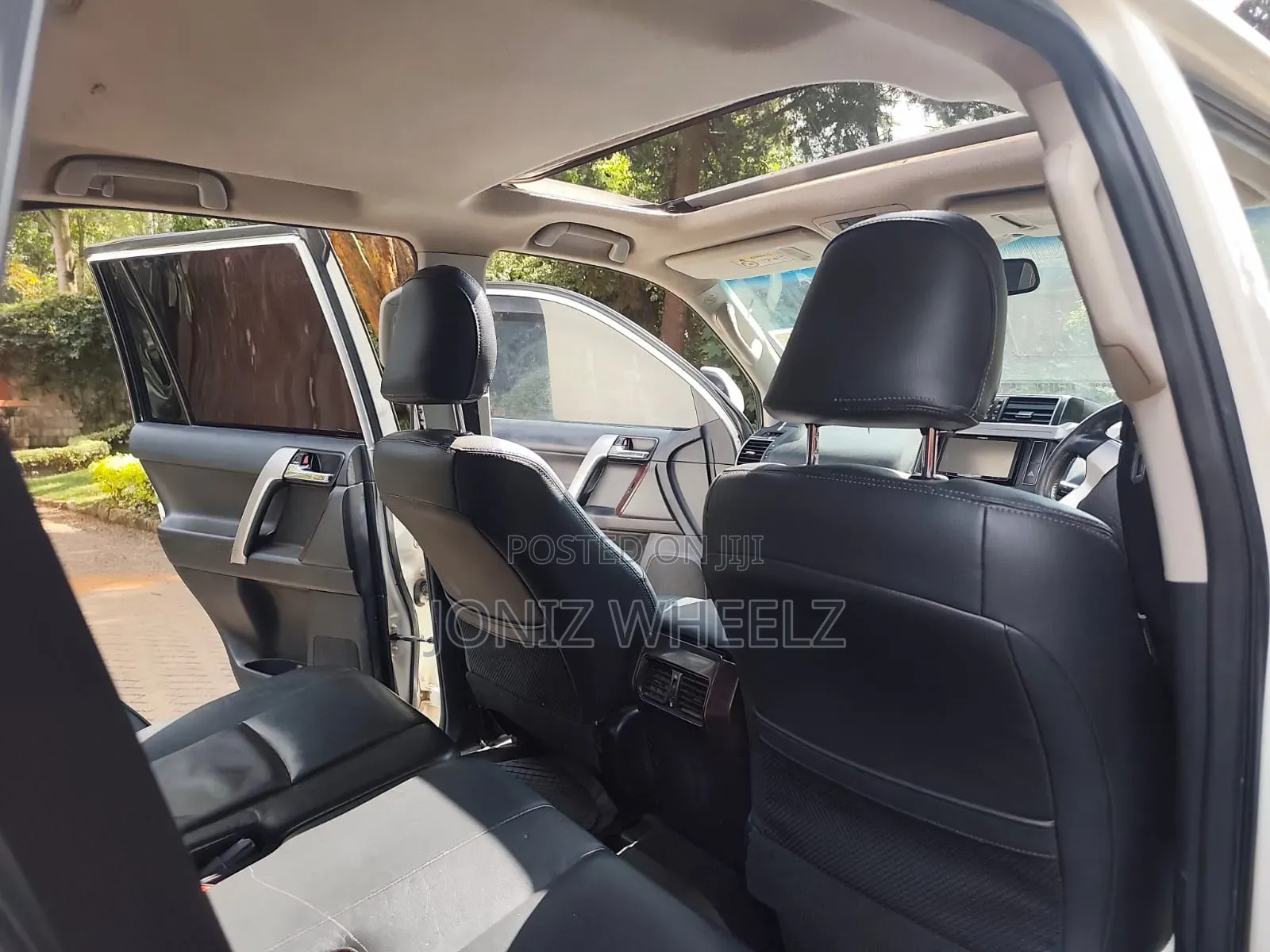Toyota Land Cruiser Prado 2014 White