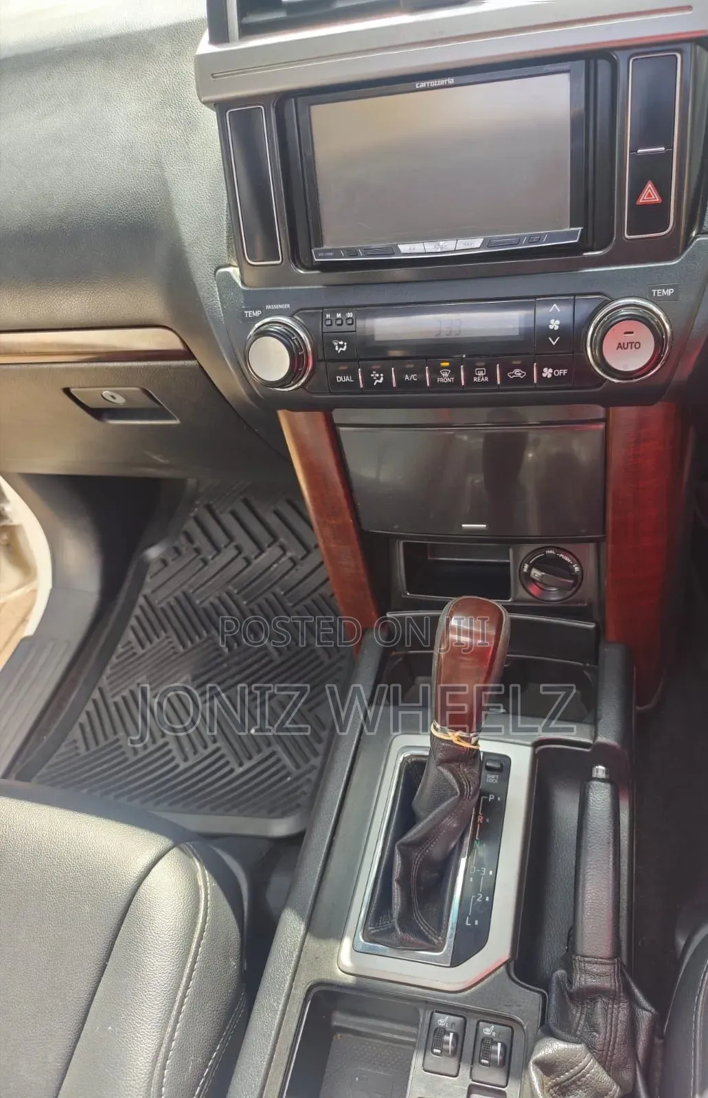 Toyota Land Cruiser Prado 2014 White