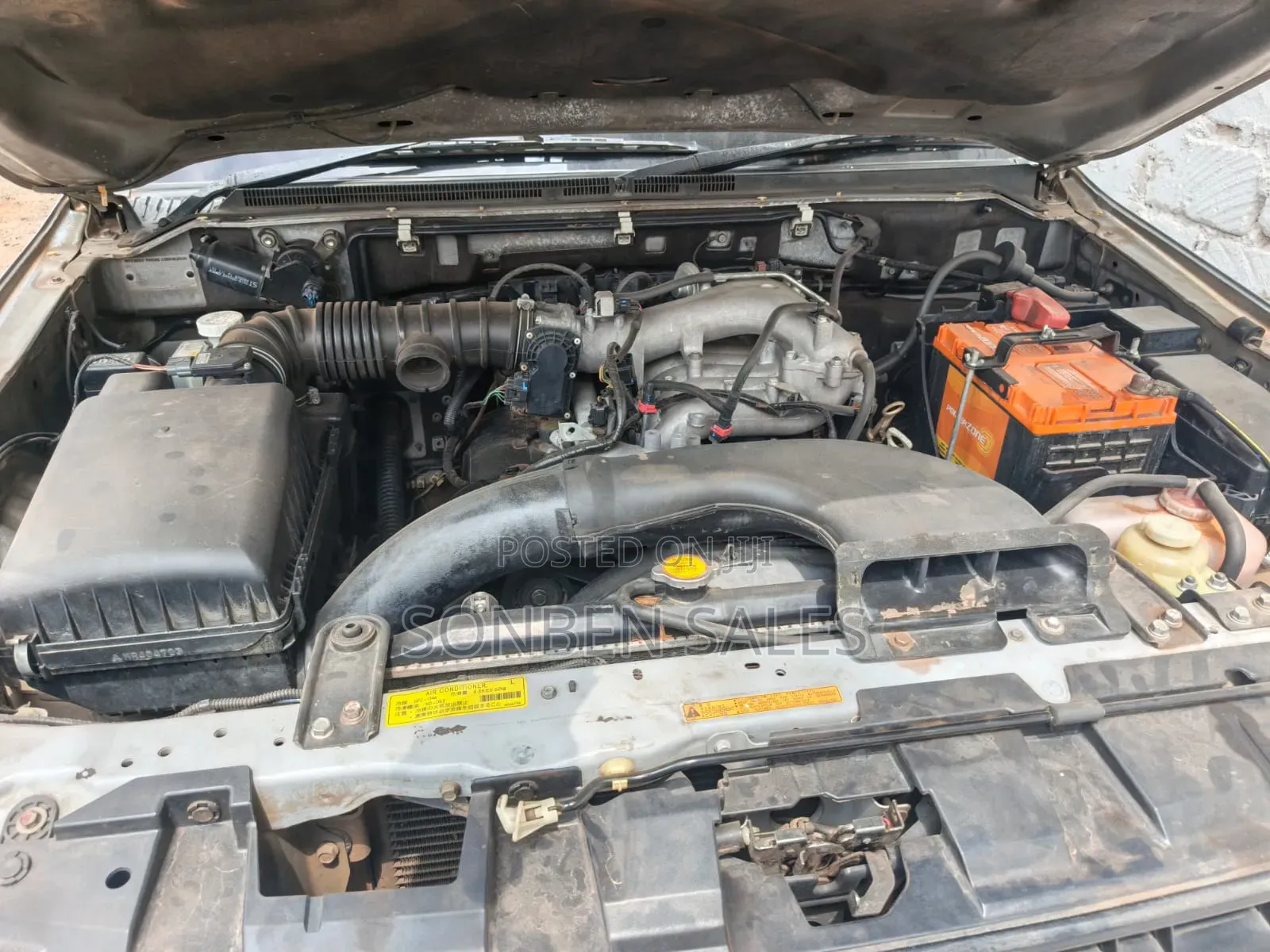 Mitsubishi Pajero 3.0 2010 Silver