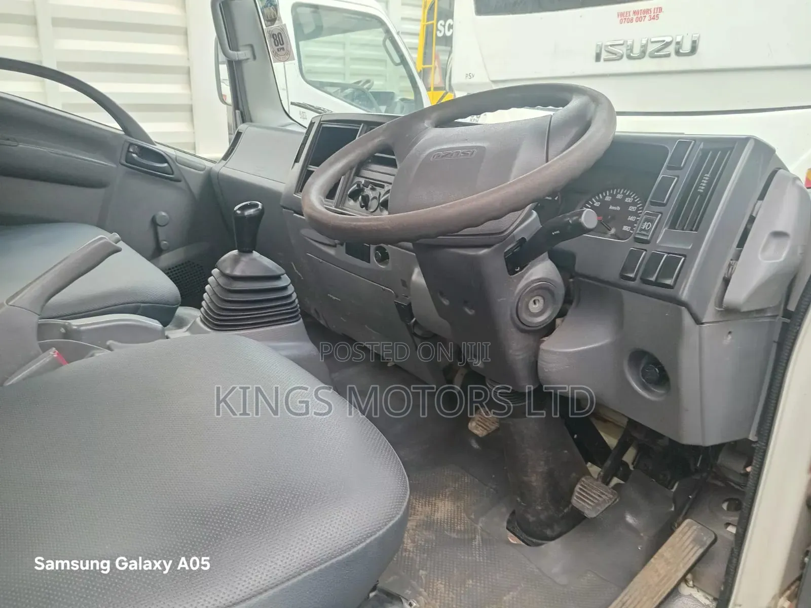 Isuzu NQR Yom 2022