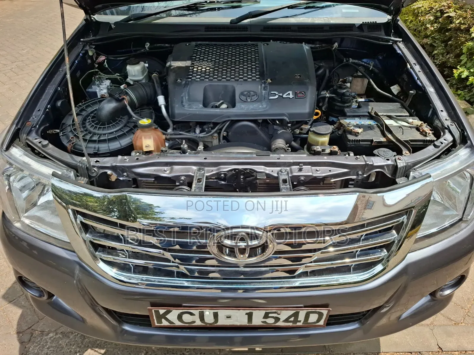 Toyota Hilux 2012