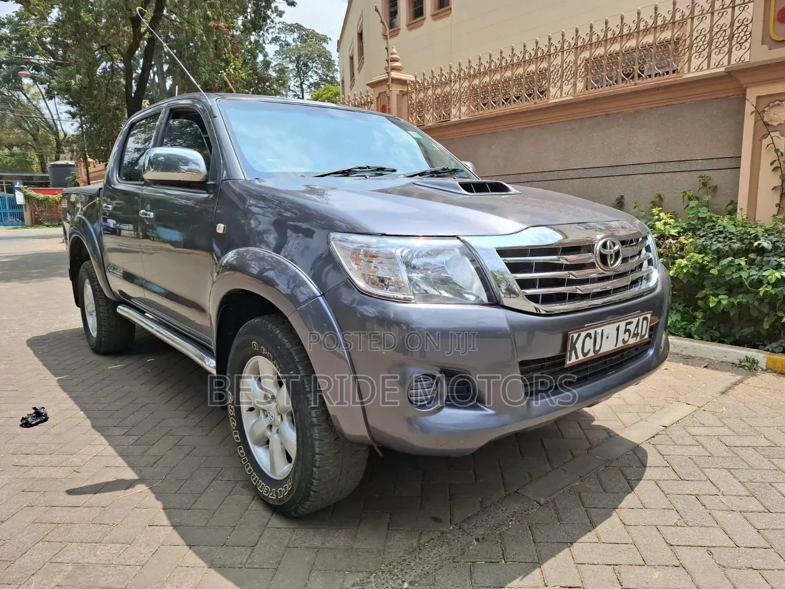 Toyota Hilux 2012