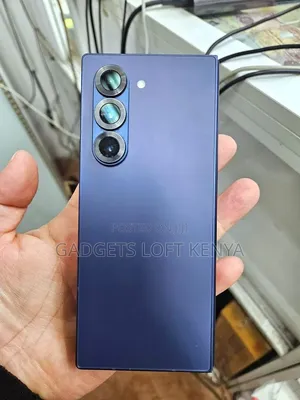 New Samsung Galaxy Z Fold6 256 GB Blue