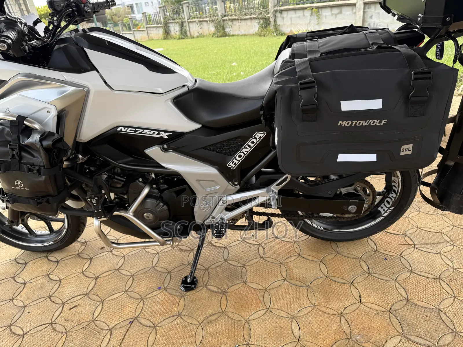 Honda NC700X 2023 White