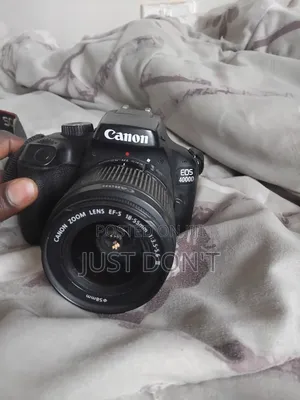 Camon Eos DSLR 4000d 18-55mm
