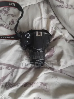 Camon Eos DSLR 4000d 18-55mm