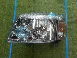 Headlamp Xtrail T30 Old Model