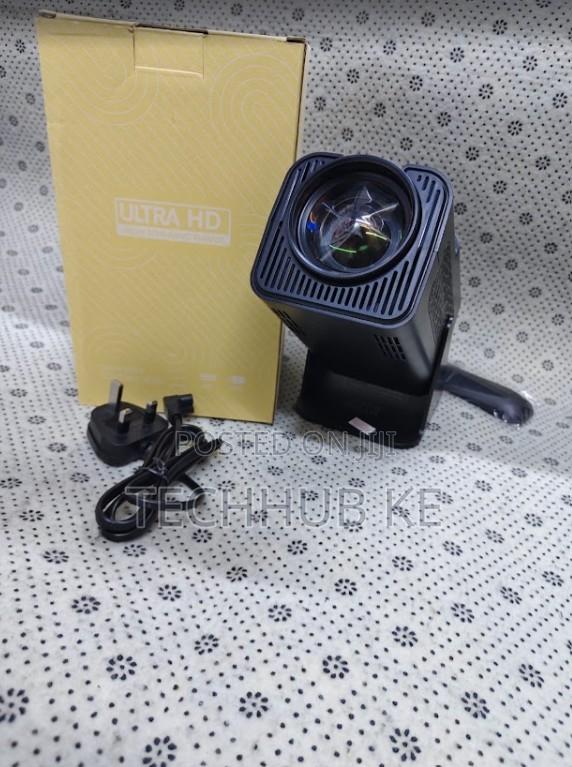 Ultra HD LED Projector With High Brightness for Home Entertainment