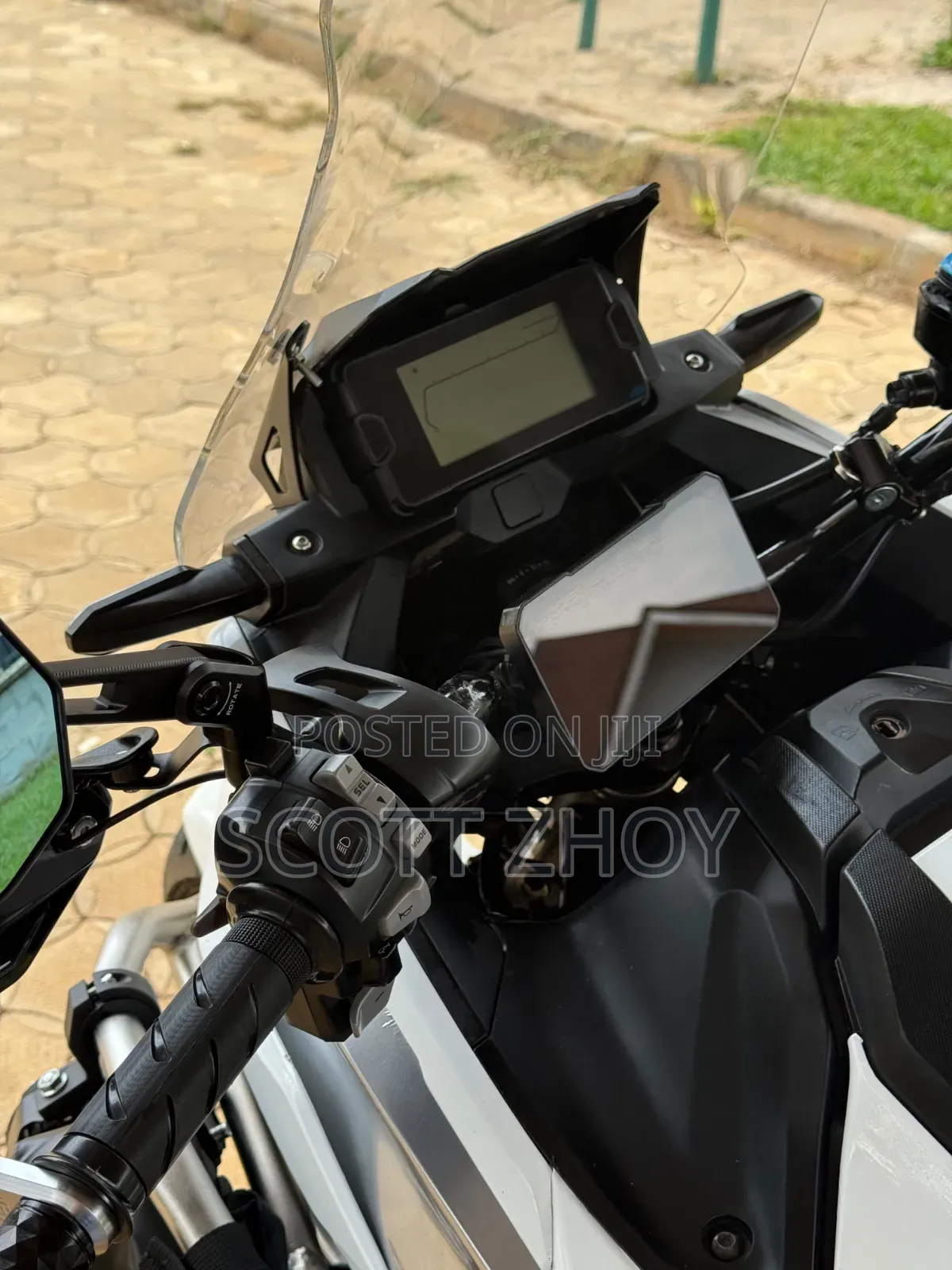 Honda NC700X 2023 White