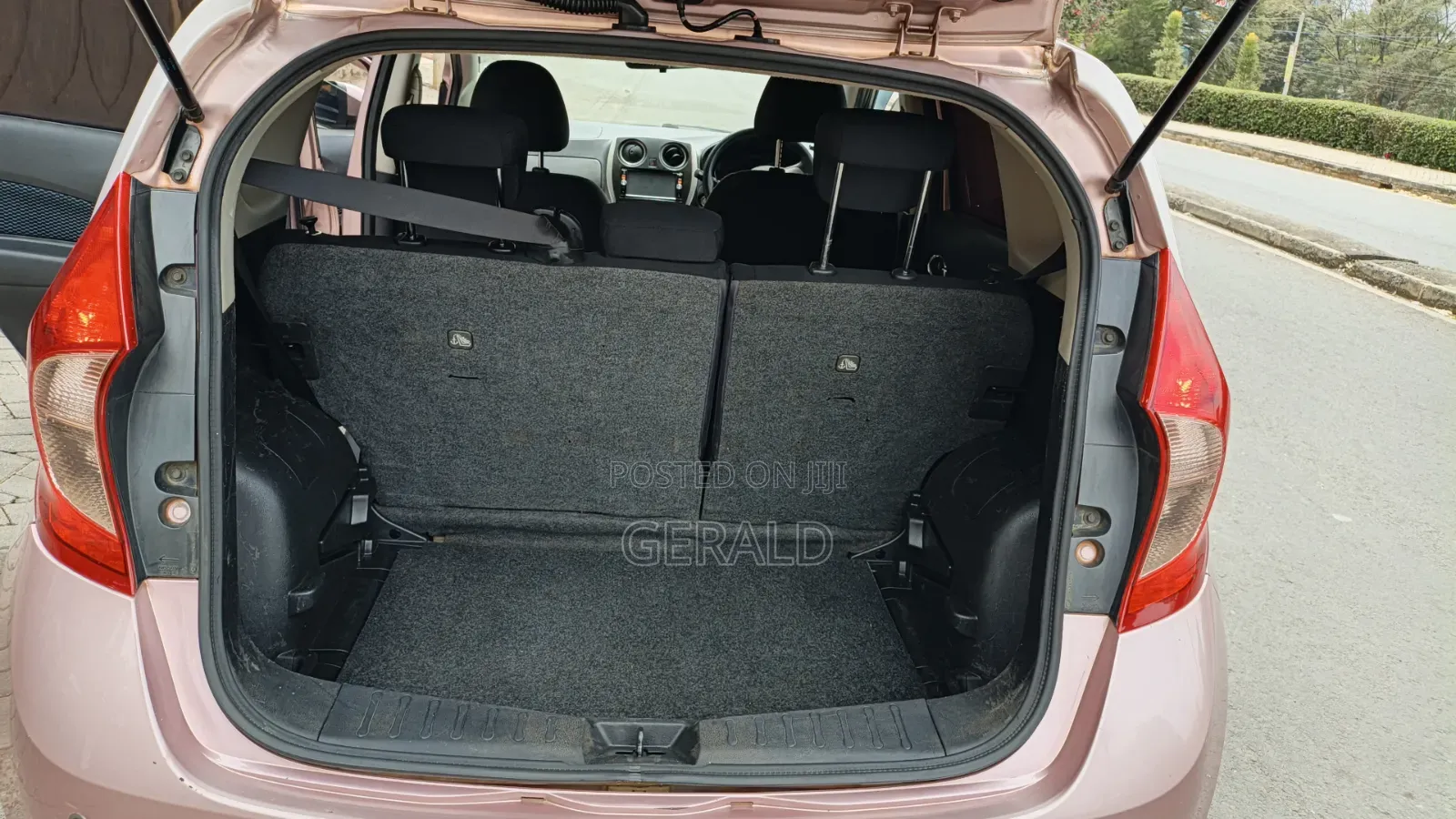 Nissan Note 2014 Pink