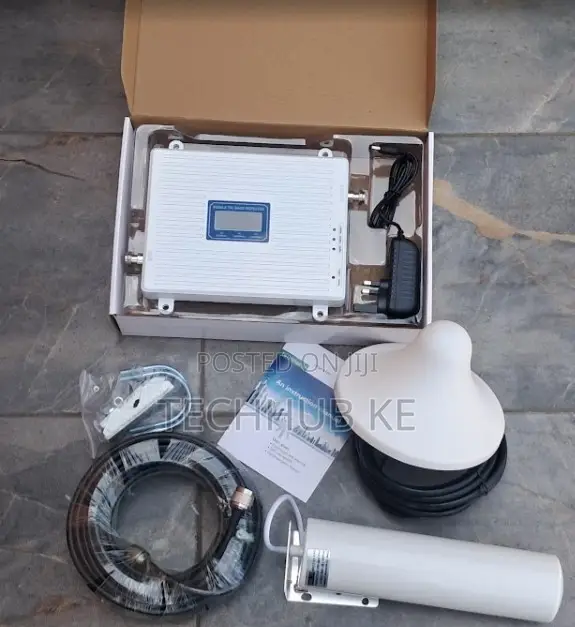 4G 3G 2G GSM Mobile Cell Phone Network Booster