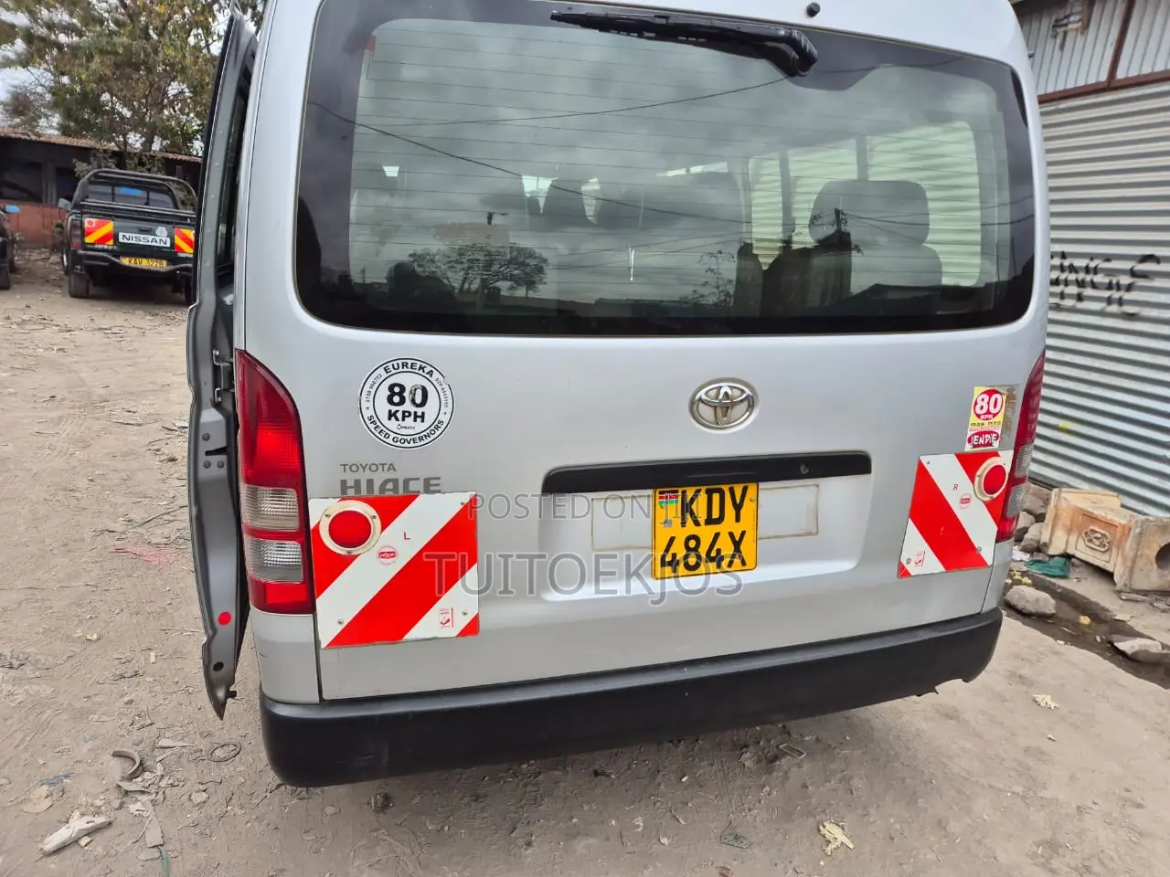 Toyota HiAce 2013 Silver