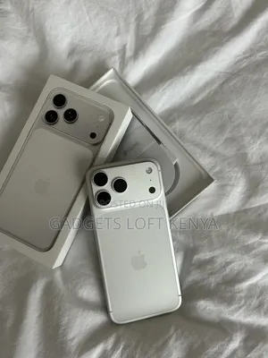 New Apple iPhone 17 Pro 256 GB Silver
