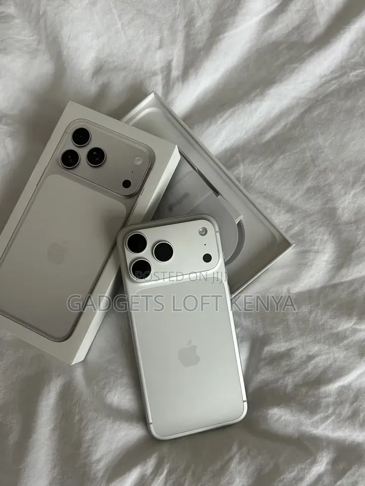 New Apple iPhone 17 Pro 256 GB Silver