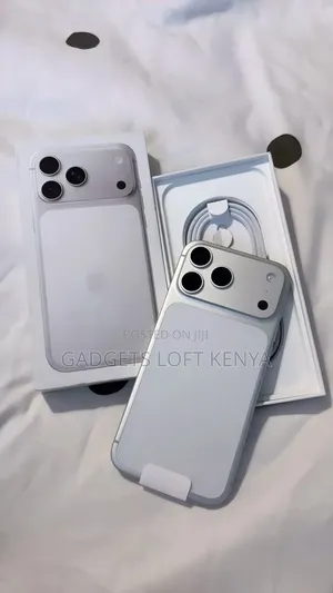 New Apple iPhone 17 Pro 256 GB Silver