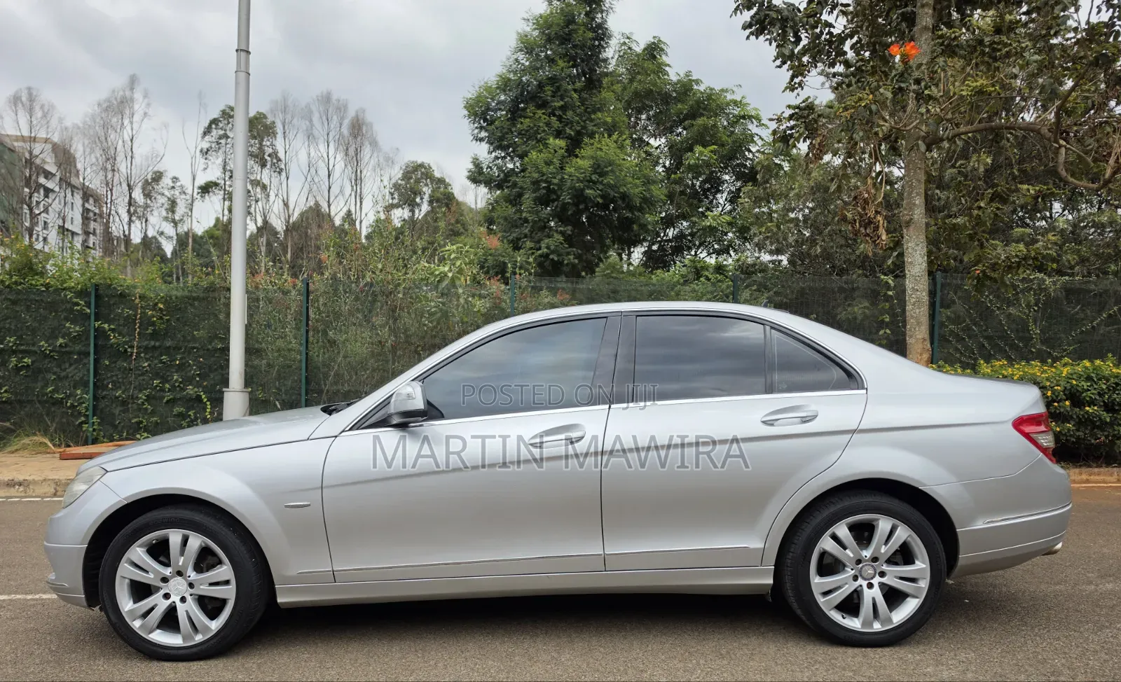 Mercedes-Benz C200 2009 Silver