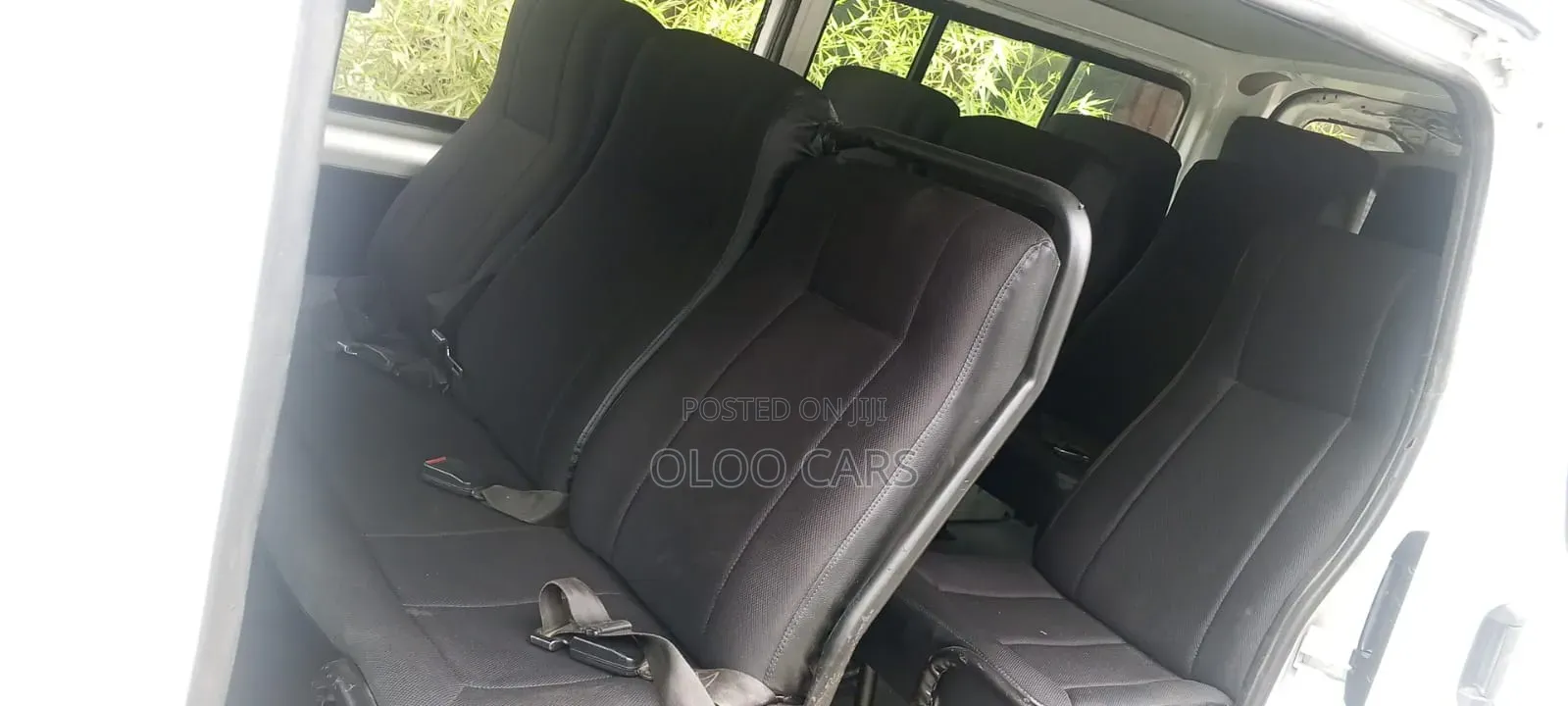 Toyota HiAce 2011 White