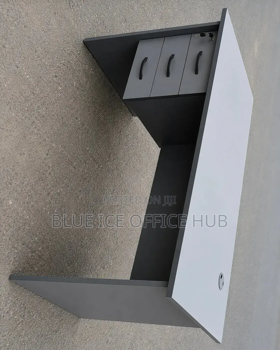 Office Desk;Modern Grey Office Desk With 3 Lockable Drawers,1.4m
