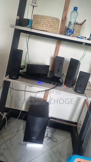 Home Theatre DAV DZ 350
