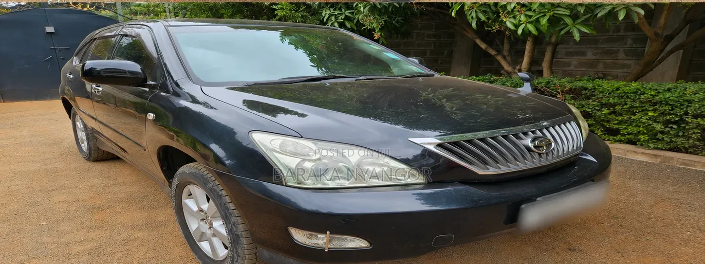 Toyota Harrier 240G 2012 Black